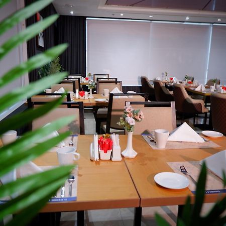 Al Diar Sawa Hotel Apartments Abu Dhabi Eksteriør bilde